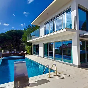 Madeira By Lovelystay Villa Caniço