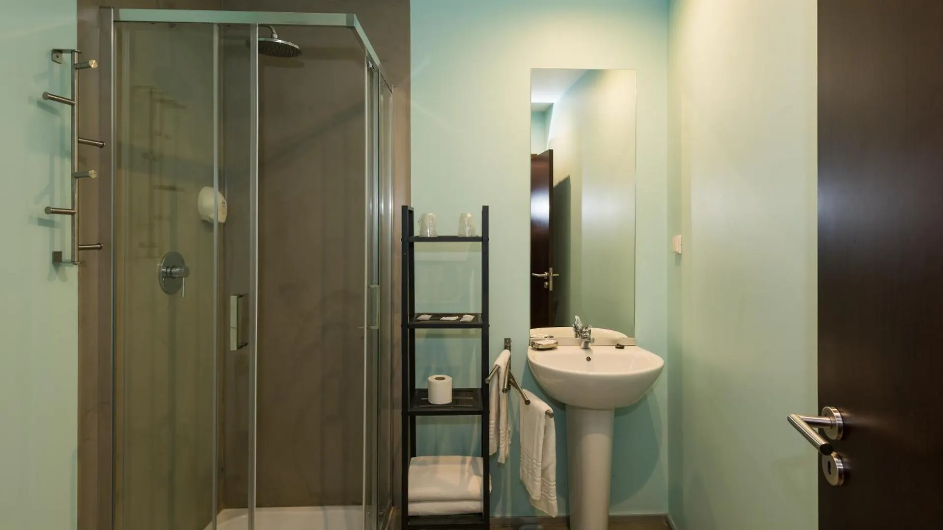 Alfama - Lisbon Lounge Suites 3*,